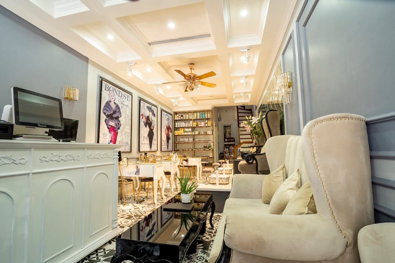 Nóng cực nóng đẹp hơn hoa hậu chỉ có duy nhất mặt phố Minh Khai 53m2 x 7 tầng MT 4,1m, giá 25 tỷ