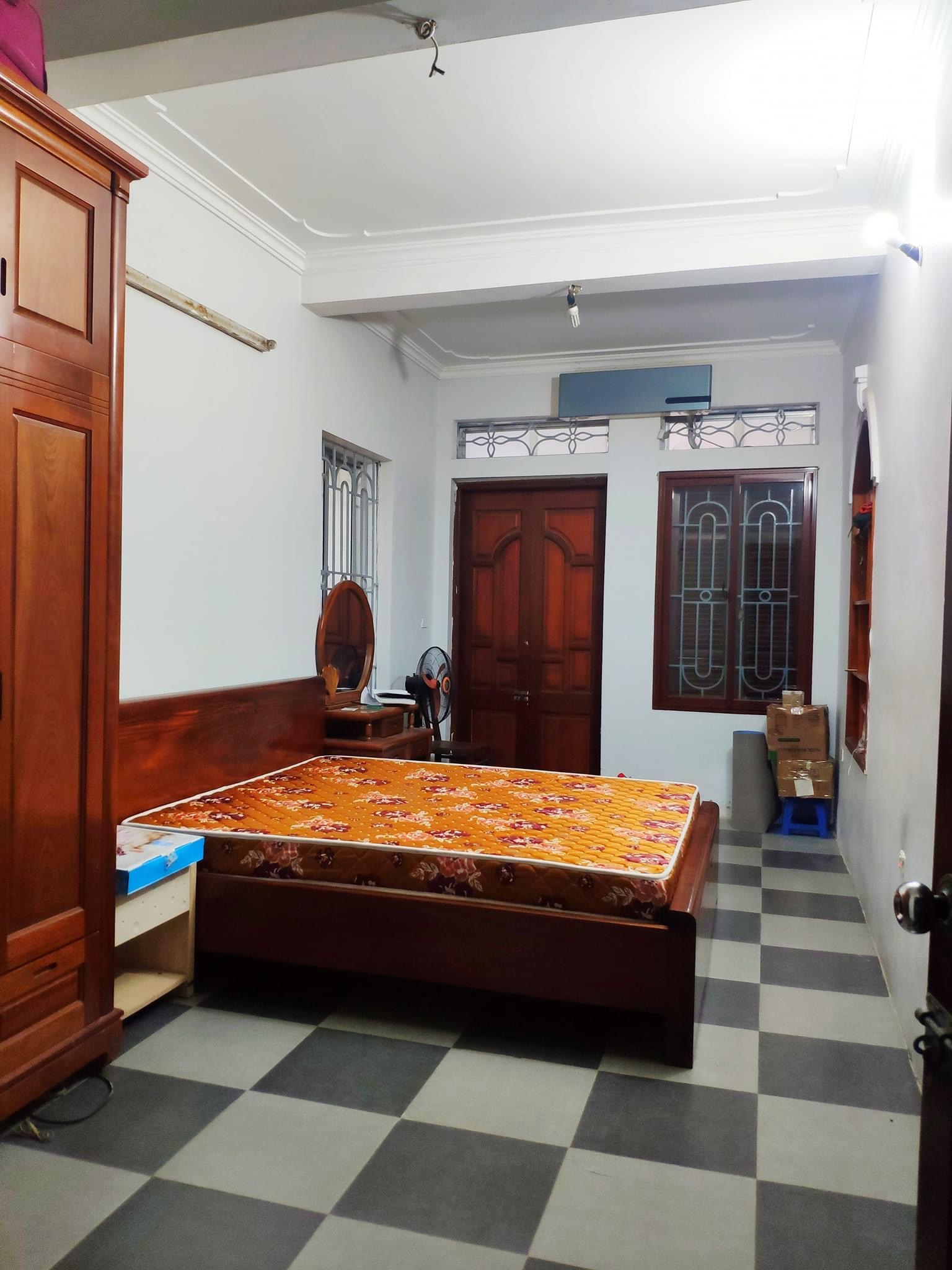 Bán siêu phẩm 3 thoáng, ở ngay Vương Thừa Vũ, trung tâm quận Thanh Xuân