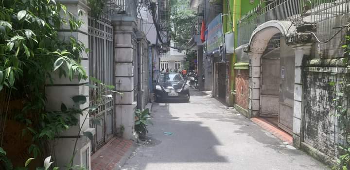 Nhà đẹp Tam Khương cần tìm chủ mới.