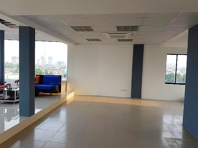 CHÍNH CHỦ BÁN NHÀ MẶT PHỐ LẠC LONG QUÂN, 60*6, MỚI, MT5, VỈA HÈ 3M, H/S 60TR, NHỈNH 20 TỶ