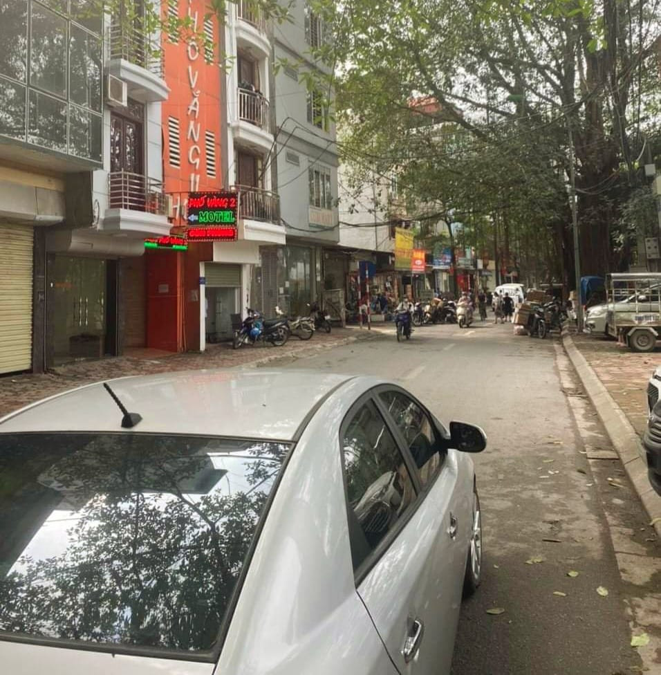 0981158***, Bán nhà đất MẶT PHỐ Nguyễn Đình Hoàn, Q.Cầu Giấy, 150tr.m2, đầu tư sinh lời tuyệt vời.