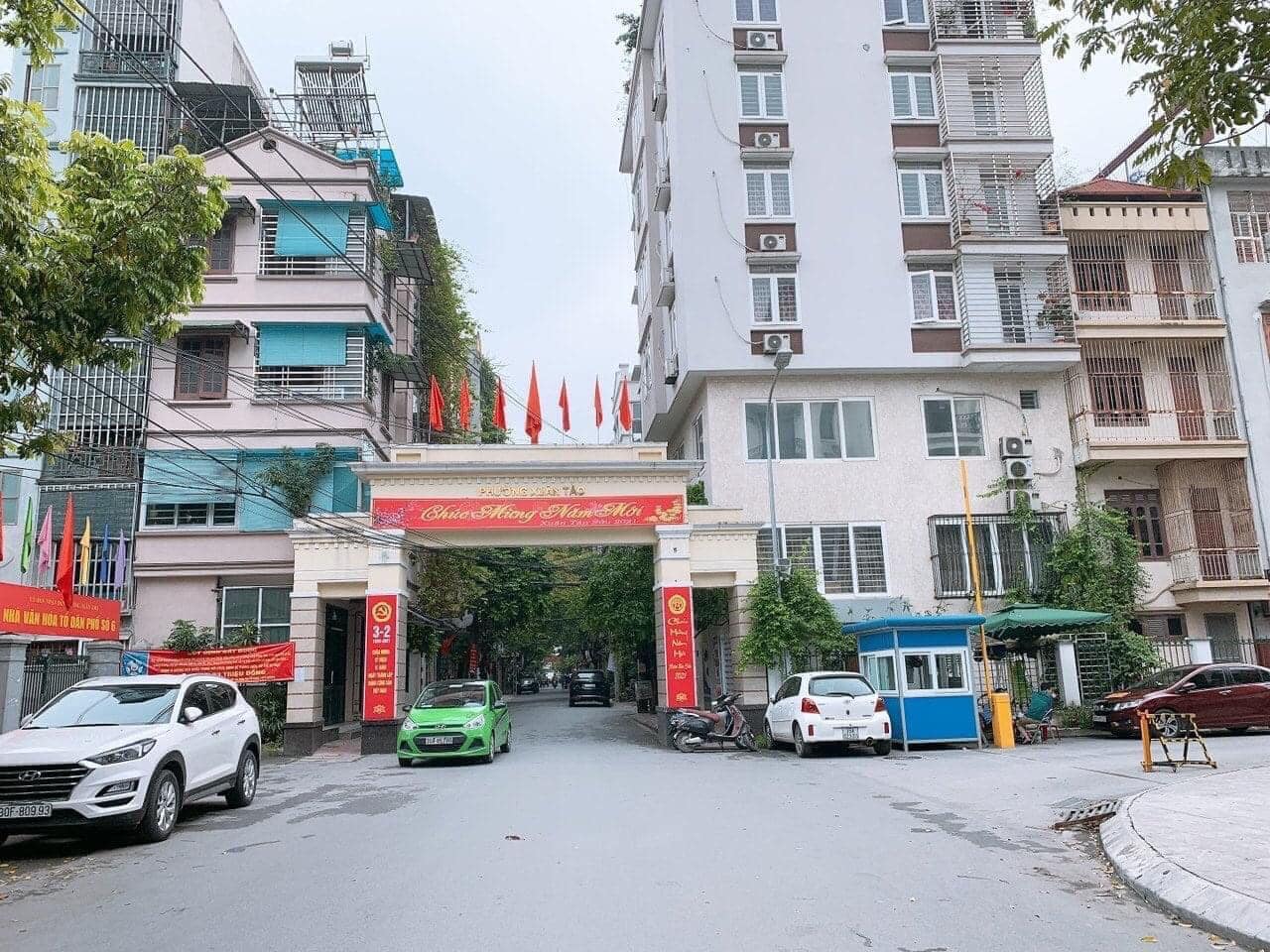 Quá hiếm, nhà phân lô quân đội 105 Xuân La, Tây Hồ, vỉa hè, 30m 5 tầng nhỉnh 4 tỷ