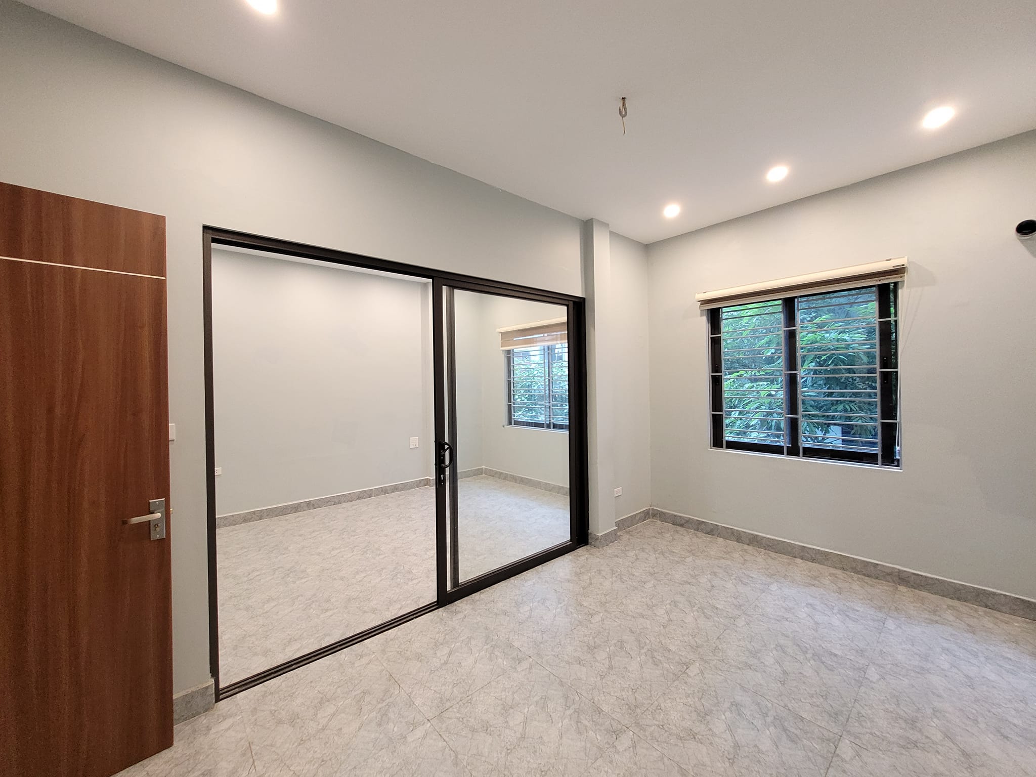 Nhà phân lô ngõ 61 Lạc Trung sắp lên phố, 40m2, MT 6m, giá 8.8 tỷ, 0867195893