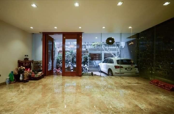 Biệt Thự Sân Vườn, Thành Công, Đống Đa, 170m2 6 Tầng, Thang máy, Mặt Tiền 9m, Gara Ô Tô, Vị Trí Đẹp