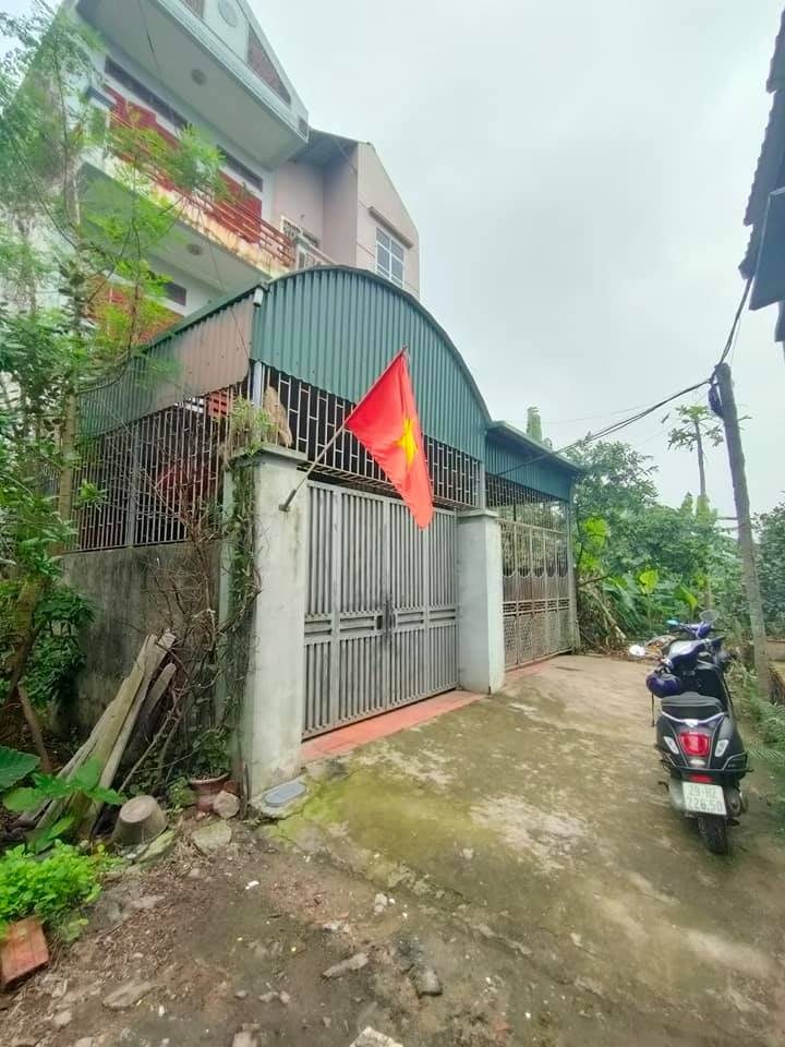 CẦN BÁN 132M ĐẤT-MẶT TIỀN RỘNG-LÔ GÓC-ÔTÔ-GIÁ TỐT-NGUYỄN VĂN CỪ LONG BIÊN