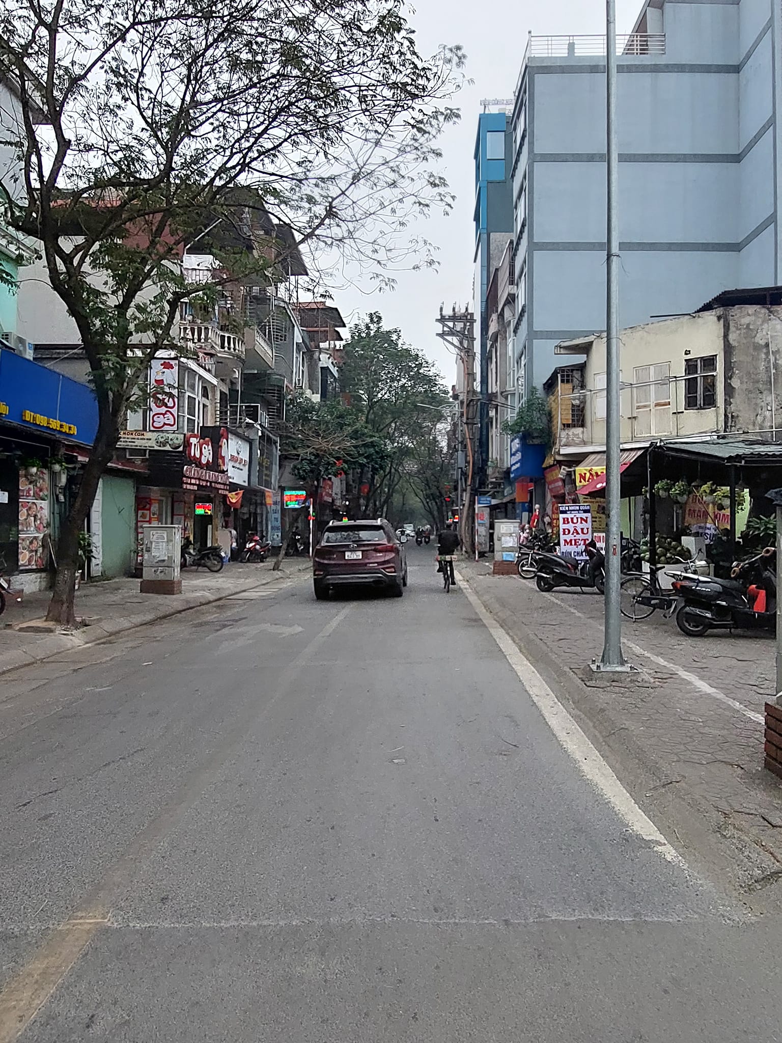 Bán nhà mặt phố 4 tầng, diện tích 30m2 tại Nghĩa Tân Cầu Giấy