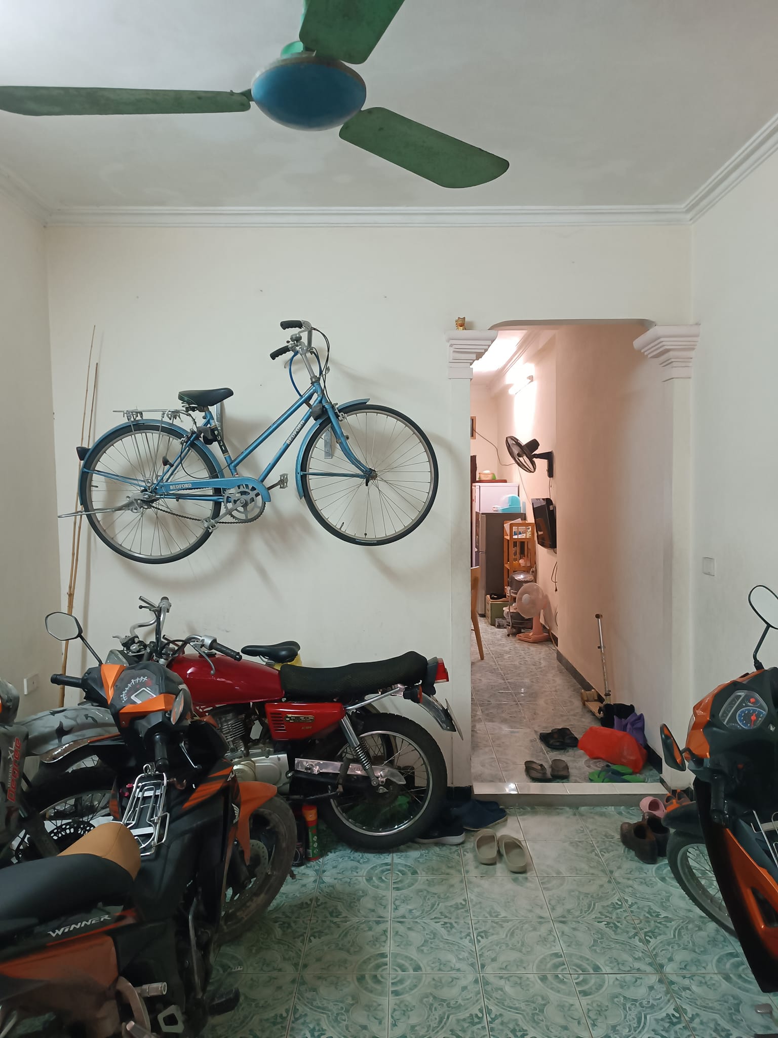 Nhà ngõ 622 Minh Khai, gần phố sắp mở, 44m2 x 5 tầng, giá 8.8 tỷ, 0867195893