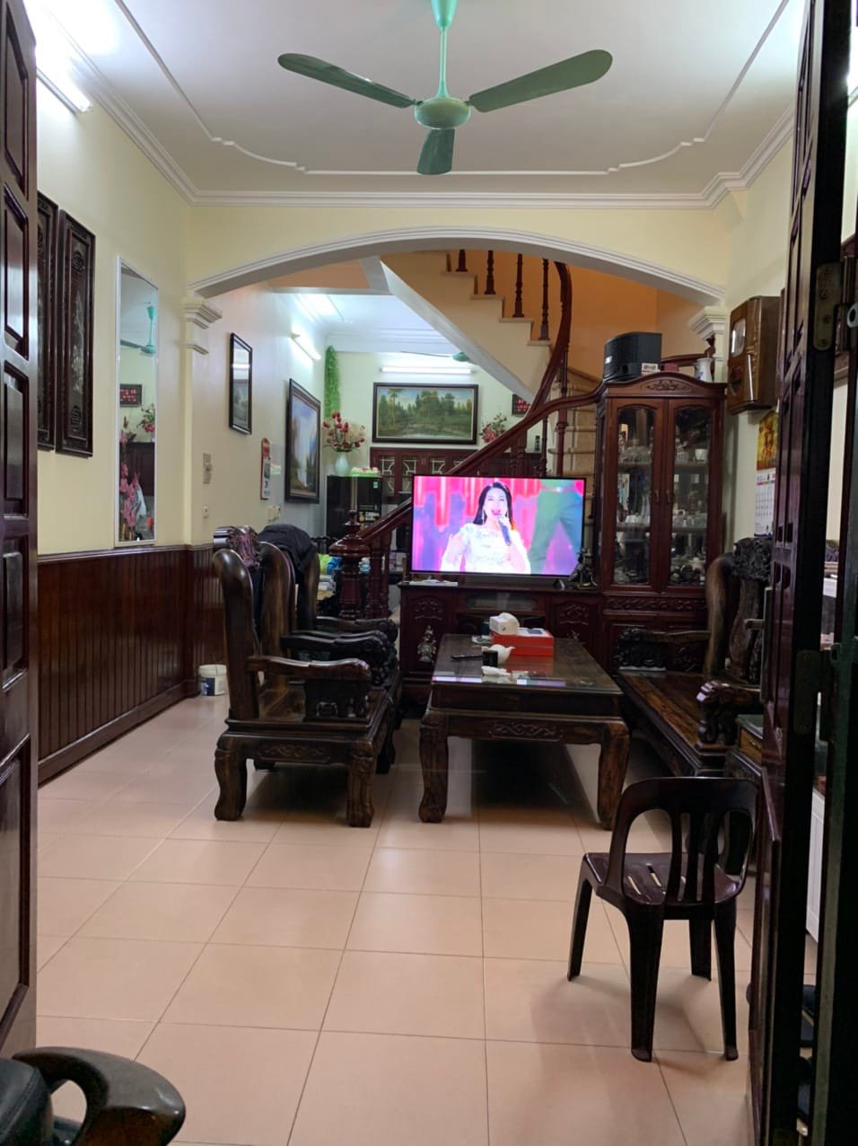 Bán Nhà 4 Tầng Phố Ngọc Khánh, Ngõ Thông, Kinh Doanh.