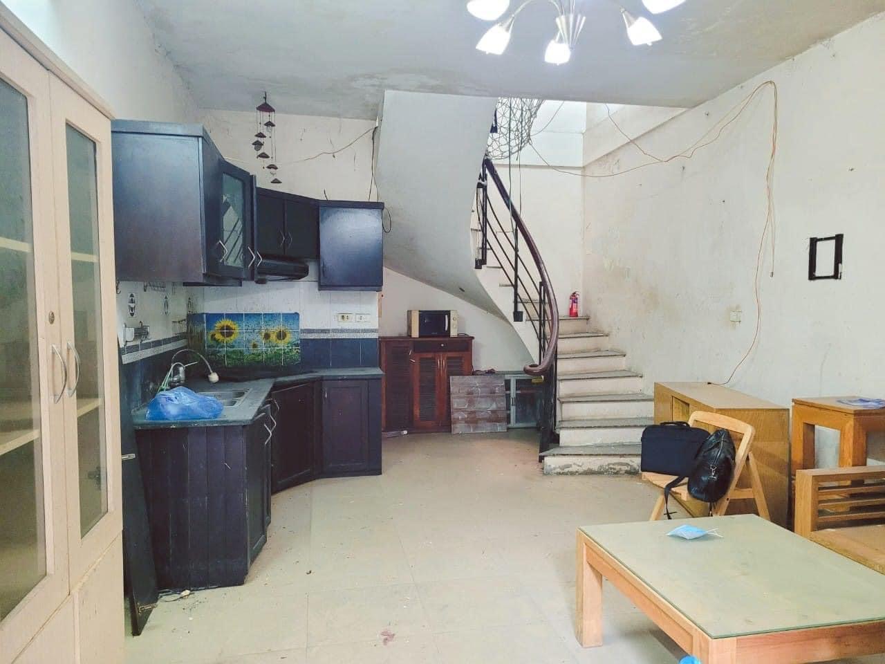 Hoàng Hoa Thám - Giá đầu tư - Ngõ thông rộng thoáng - Kinh doanh nhỏ tốt