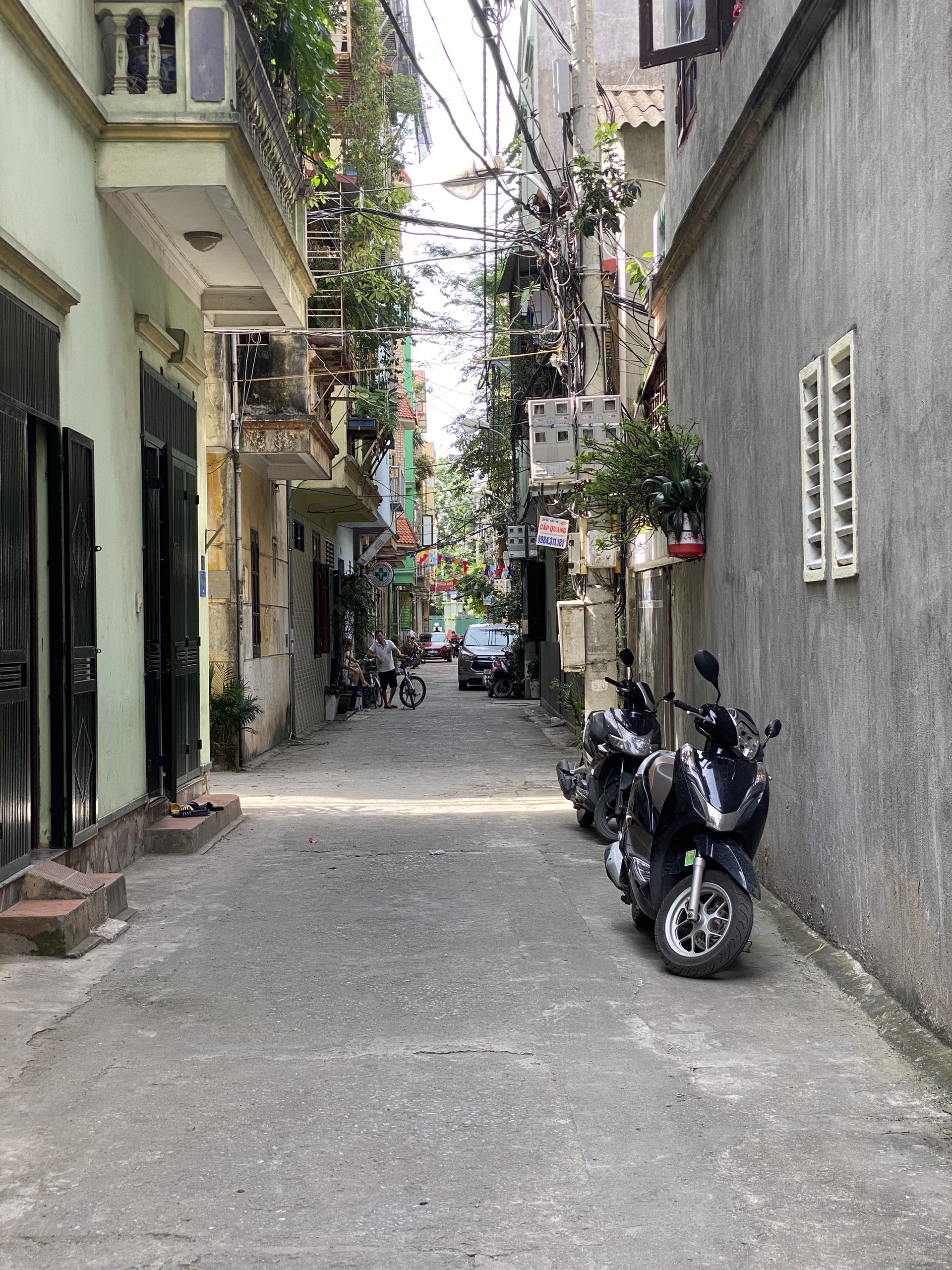 90m2