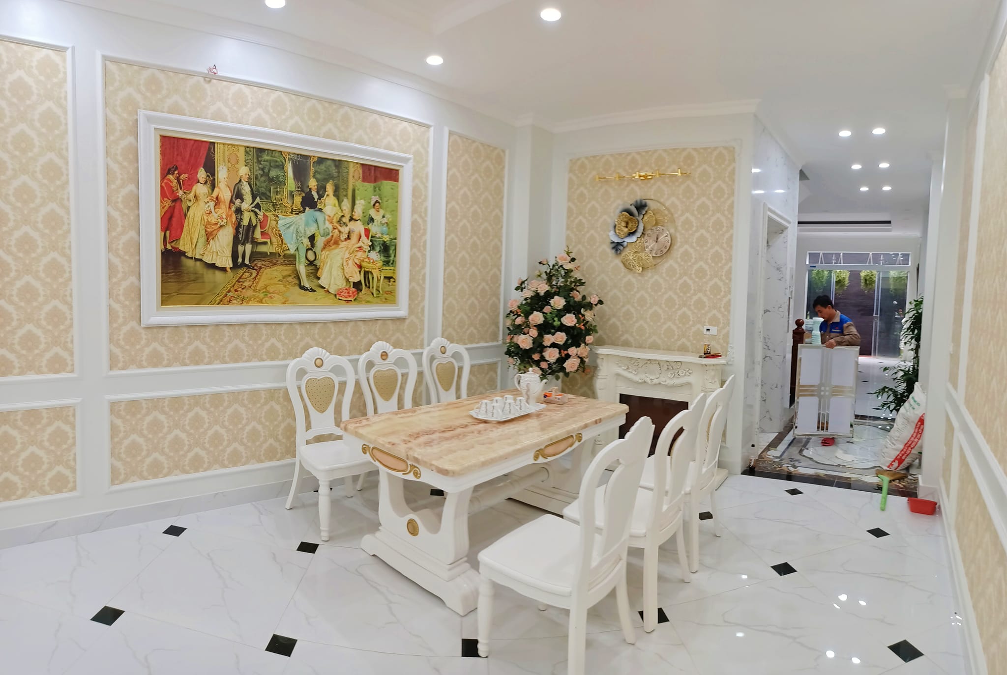 Bán Nhà Linh Lang, Ba Đình, 90m2, MT7m, Thang Máy, Gần Lotte, Ô Tô, Chỉ Hơn 27 Tỷ.