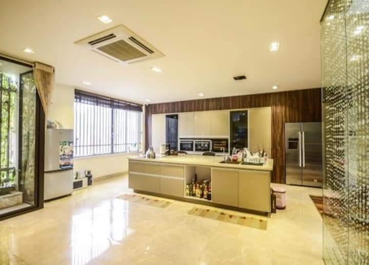 Biệt thự phố Thành Công, Ba Đình 170m2 6T MT 9m 45 tỷ, biệt thự sân vườn gara ô tô đẳng cấp Ba Đình