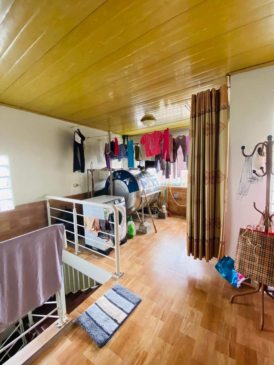 Bán nhà Vương Thừa Vũ 48m2 5tầng giá 4.5 tỷ, LH 0384365907 ( Em Vân)