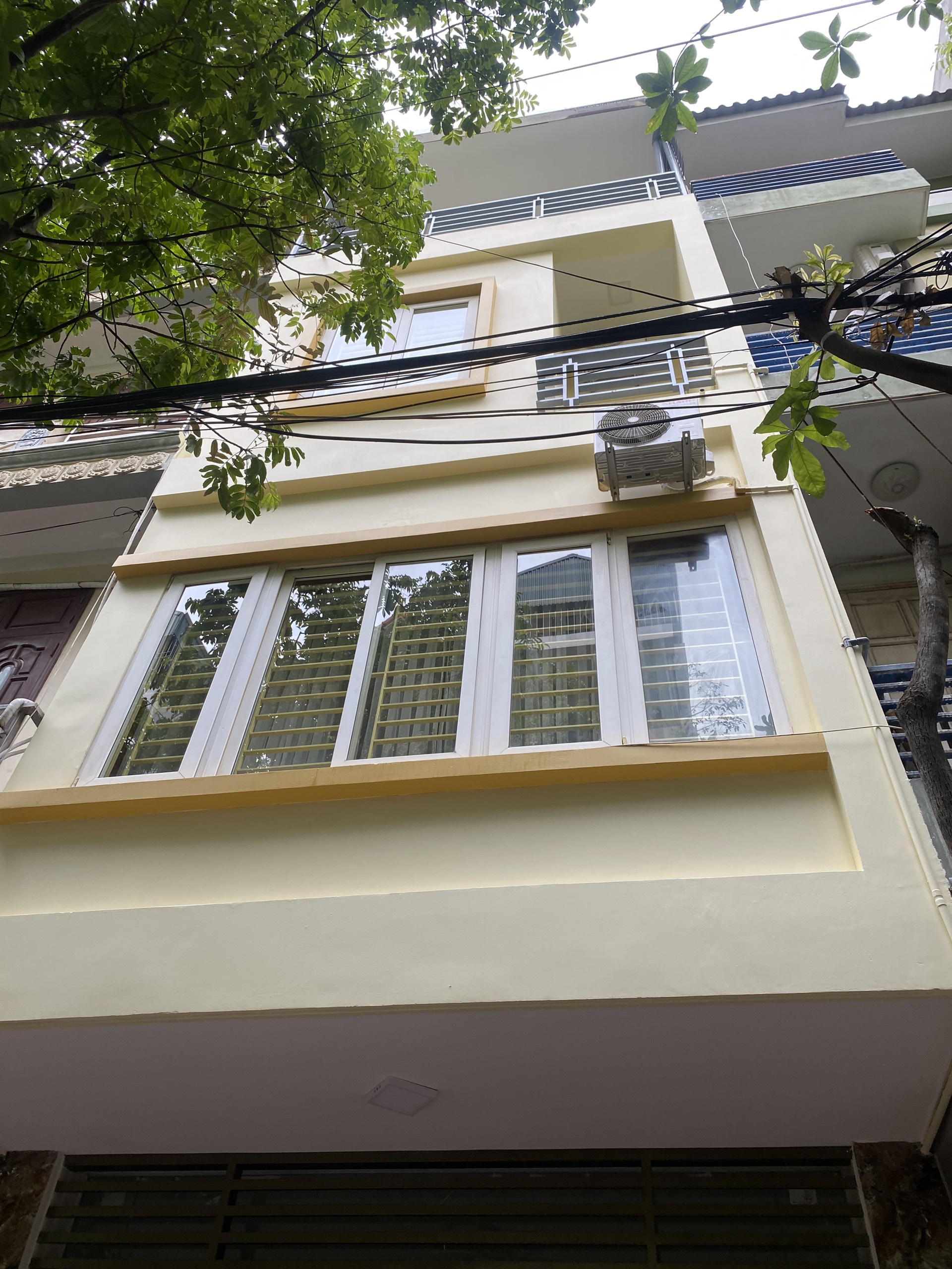 HIẾM_Bán Nhà Phố Nguyên Hồng, Kinh doanh, Vỉa hè, Ô tô tránh_60Mx5T_MT4M_13 TỶ.