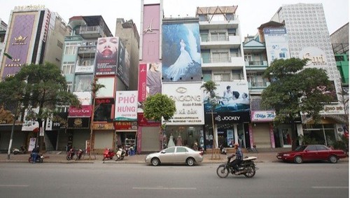 NHÀ Ở 27 TỶ CÓ CẢ THANG MÁY VÔ CÙNG TIỆN ÍCH