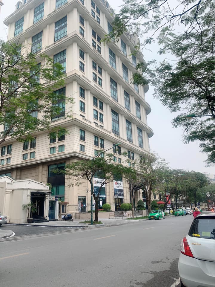 Bán nhà mặt phố Phạm Ngọc Thạch DT 86m2, kinh doanh đa mặt hàng giá 23 tỷ 59.