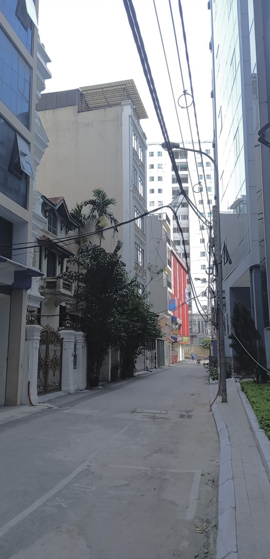 Bán toà nhà văn phòng phố Võ Chí Công - mặt tiền 6,5m - diện tích 110m2 - Quận Tây Hồ