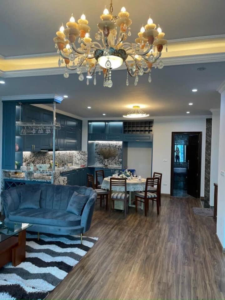 BÁN NHÀ MẶT PHỐ HOÀNG QUỐC VIỆT 69m2 MT5M 6T THANG MÁY VỈ HÈ RỘNG GIÁ CHỈ 22.6TỶ