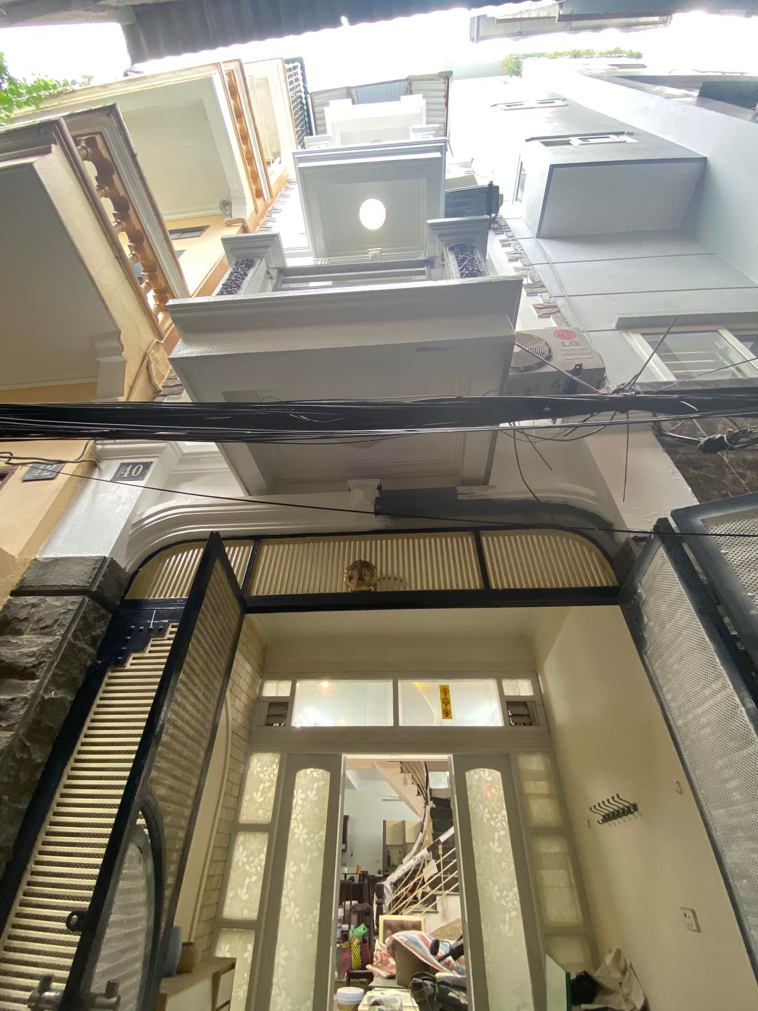 CHÍNH CHỦ CẦN BÁN GẤP NHÀ PHỐ VIP VĂN MIẾU- ĐỐNG ĐA- 50M2 x 5 TẦNG CHỈ NHỈNH 6 TỶ- CỰC ĐẸP- Ở SƯỚNG