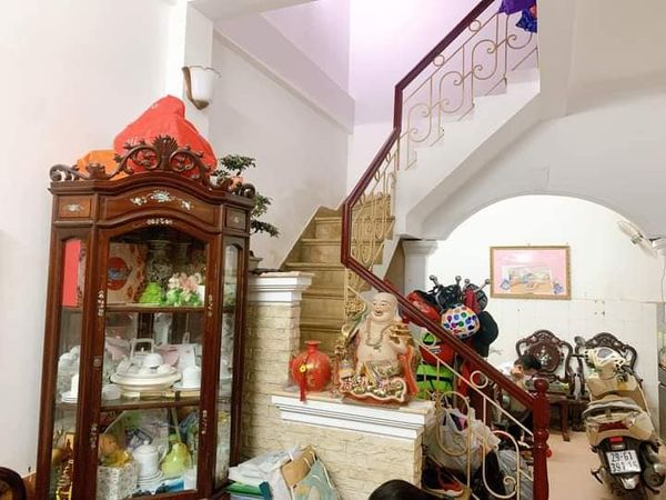 Bán nhà phố Vọng 35m 4 tầng chỉ 2.9 tỷ Hai Bà Trưng.