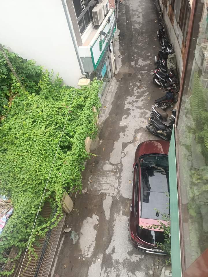 Nhà phố Thái Hà, ngõ thông,kinh doanh, ô tô tránh.