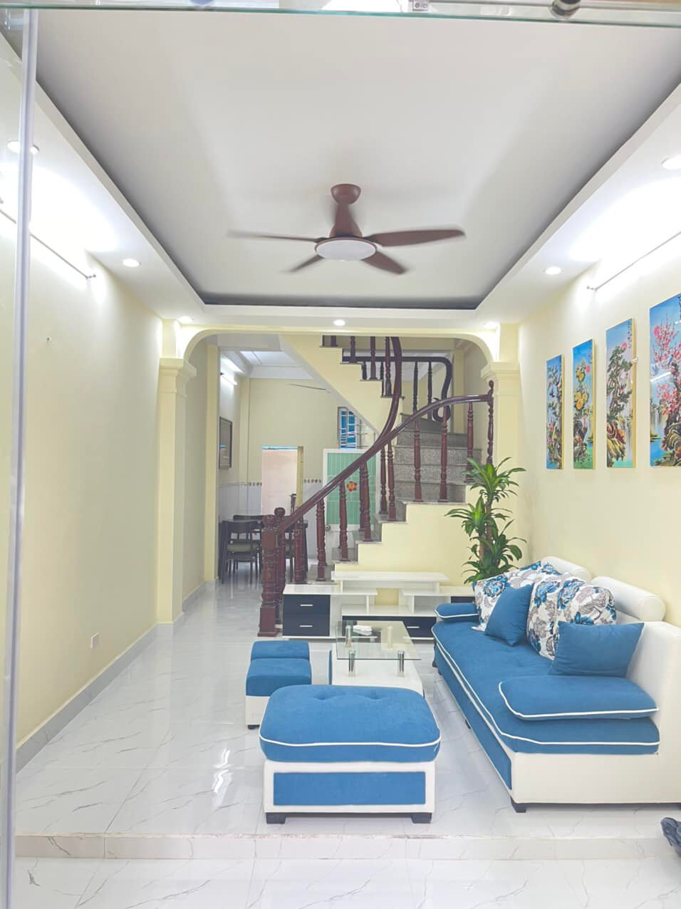 BÁN NHÀ MỚI ĐẸP PHỐ KIM GIANG HAI MẶT THOÁNG 38M 4 TẦNG GIÁ 4,25 TỶ