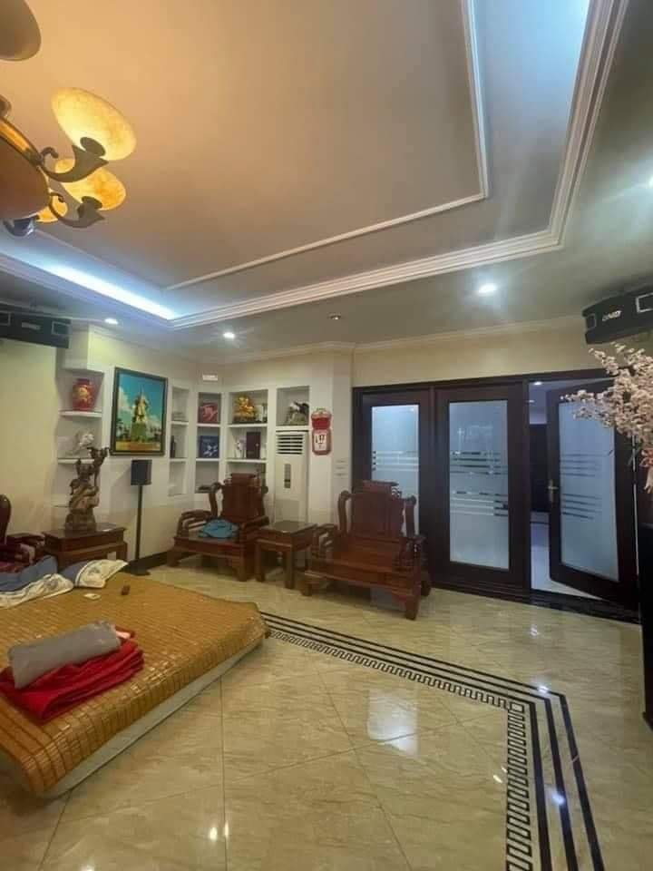 BÁN TÒA NHÀ VĂN PHÒNG KHU LIÊN CƠ VÕ CHÍ CÔNG, TÂY HỒ, KD, THANG MÁY, 110M2X6T. GIÁ 30 TỶ