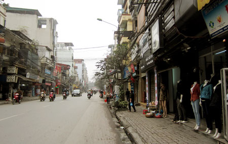 Siêu Mẫu Chân Dài Là Em Phạm Ngọc Thạch Quận Đống Đa DT 76m2 x 4 tầng 1 tum, mt 4,2m2 giá 18 tỷ