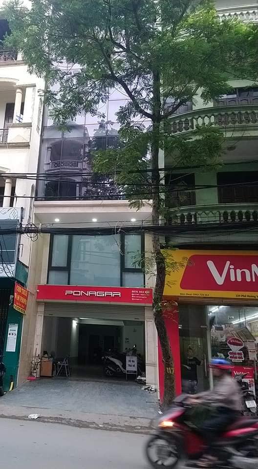 Cho thuê nhà mặt đường Hoàng Văn Thái 80m mặt tiền 11m Giá 20tr/tháng