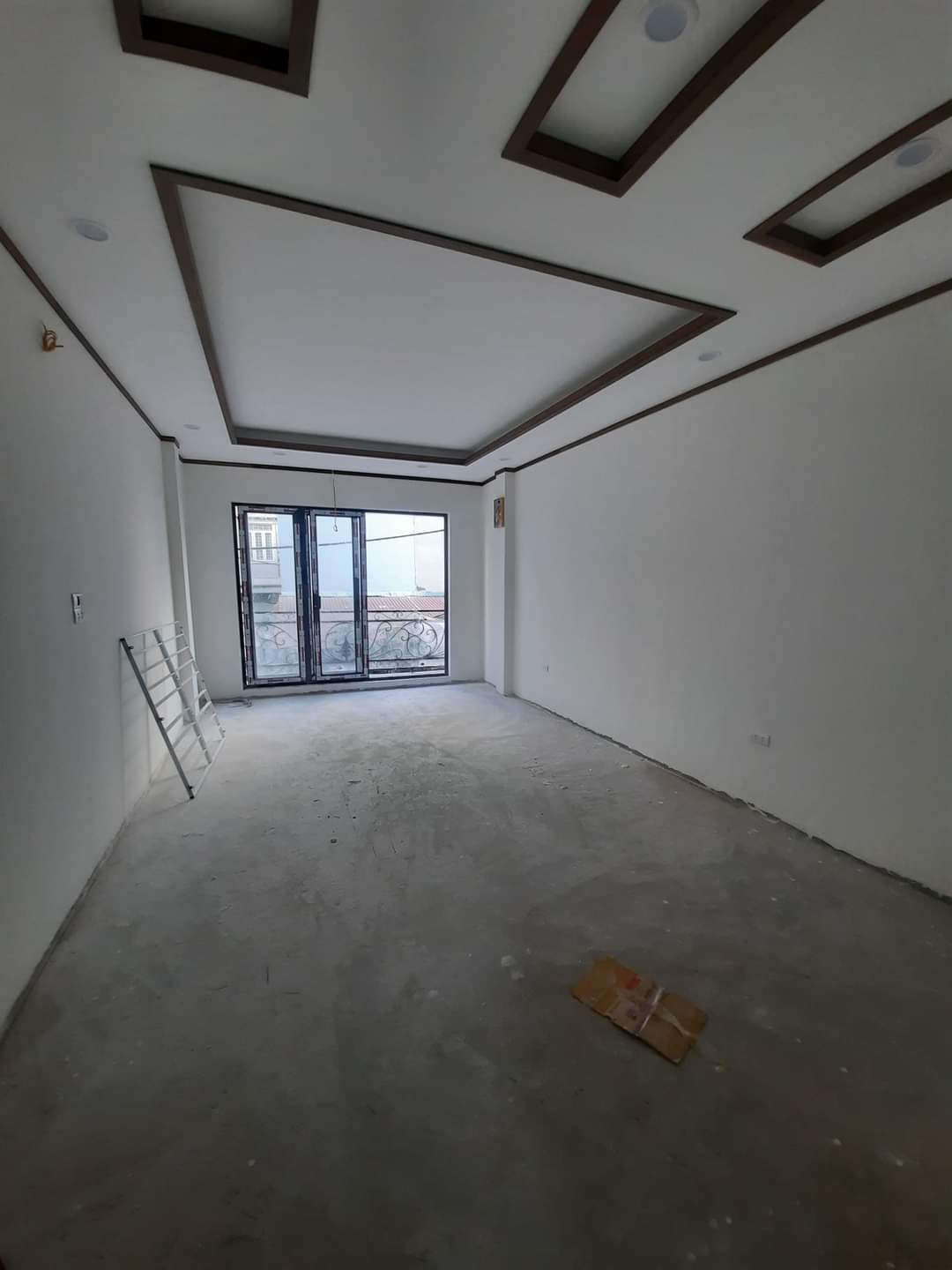 BÁN NHÀ PHỐ THỊNH LIỆT, HOÀNG MAI - SIÊU PHẨM GARA Ô TÔ - THANG MÁY