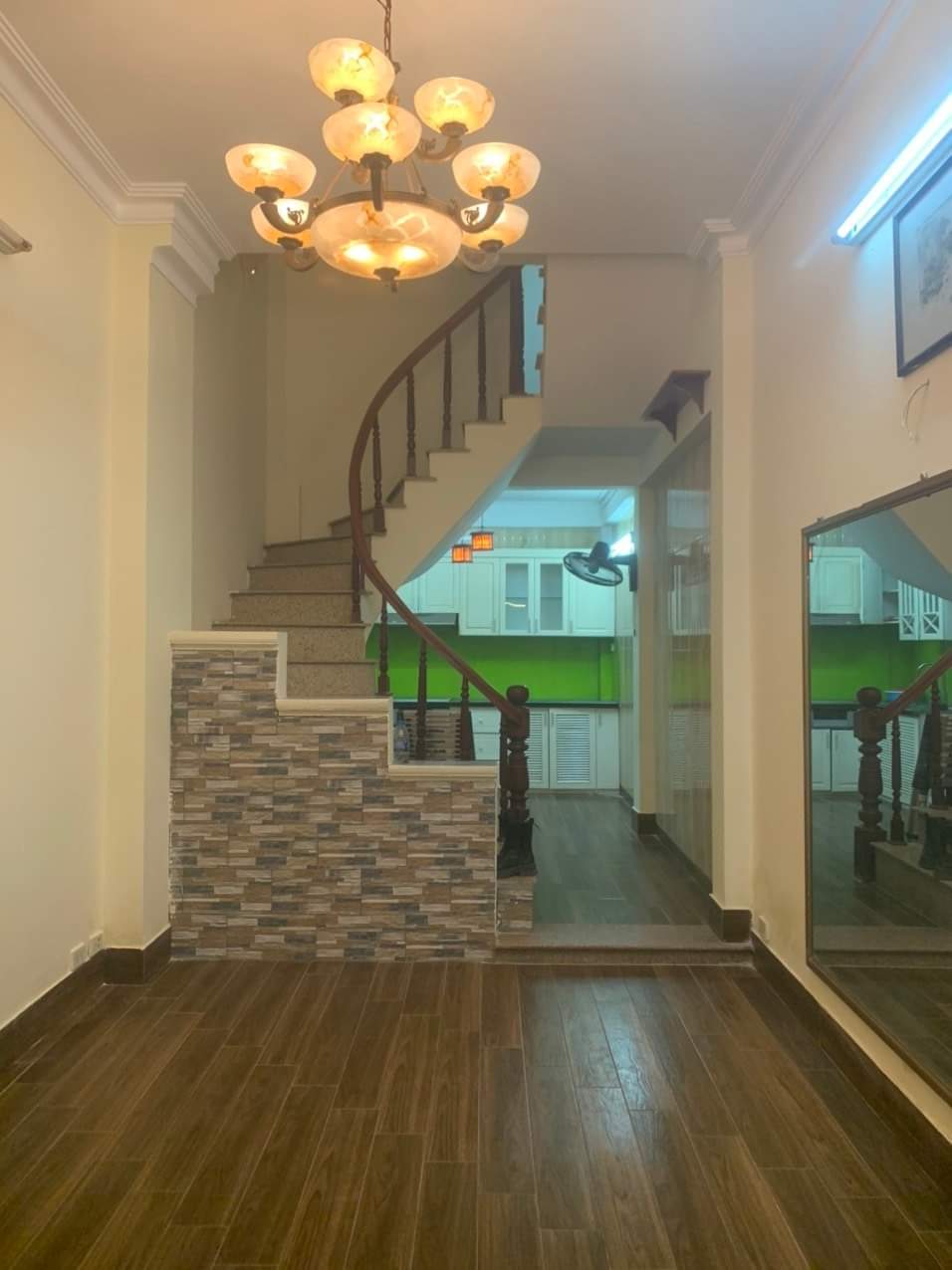 Bán nhà riêng phố Nguyễn Đức Cảnh, Hoàng Mai, 30m2, 4 tầng, 3,15 tỷ,