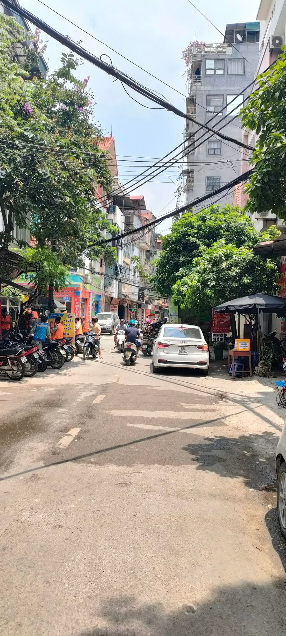 Nhỉnh 17 tỷ mặt ngõ 397 Phạm Văn Đồng 100m2x5T, MT 4m7, vỉa hè 3 ô tô tránh, kinh doanh đỉnh