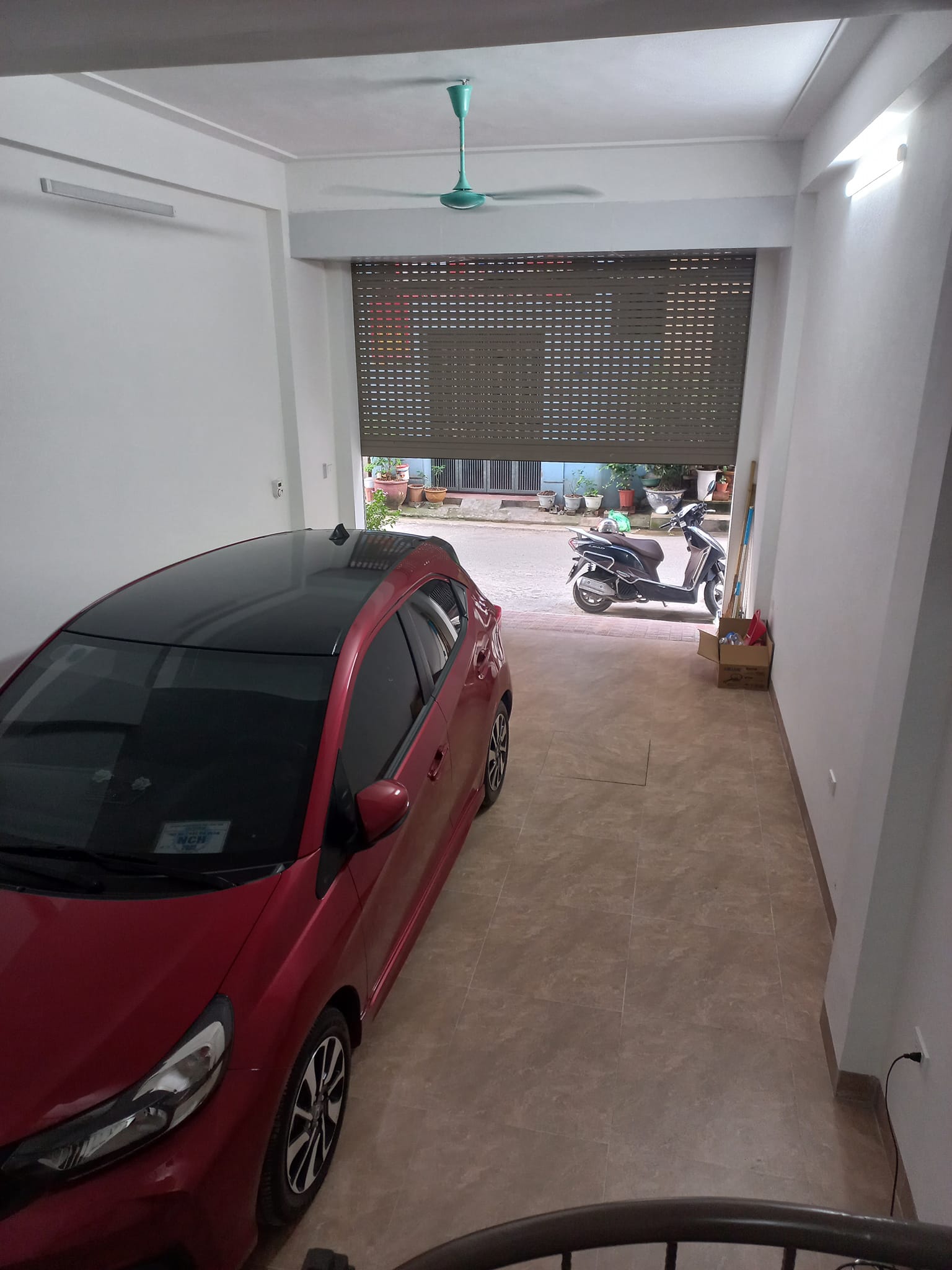 Chỉ 5.75 tỷ có nhà Thụy Phương 42m2x5T, MT 4m, mới đẹp, 2 ô tô tránh, mặt ngõ kinh doanh