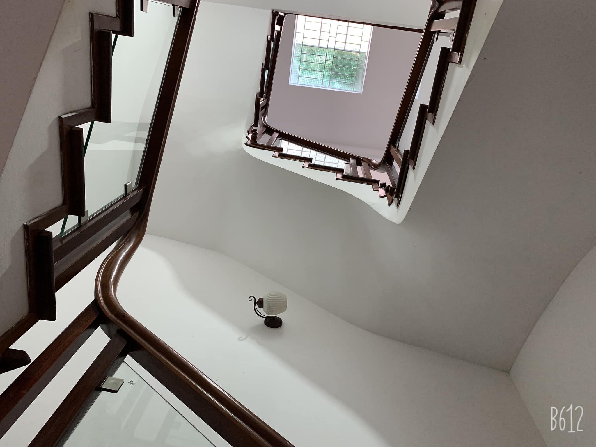 MẶT NGÕ KINH DOANH, Ô TÔ TRÁNH, NGÕ THÔNG GẦN PHỐ, NHÀ ĐẸP Ở NGAY. XUÂN ĐỈNH 75M2X5T