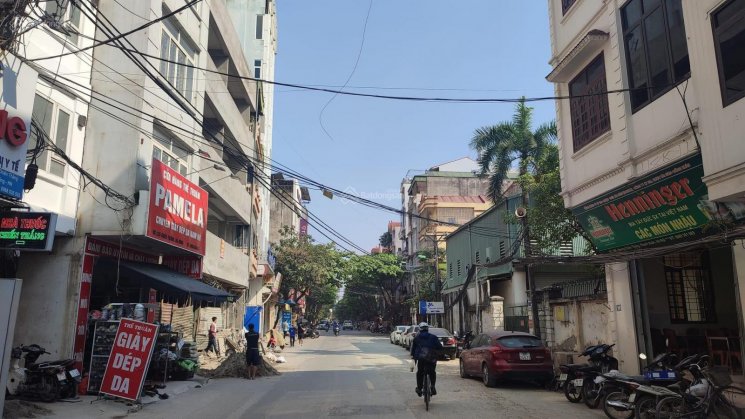 CHÍNH CHỦ CẦN BÁN NHÀ CHIẾN THẮNG, PHÂN LÔ, VỈA HÈ, DIỆN TÍCH 30M, 4 TẦNG, GIÁ 5.5 TỶ