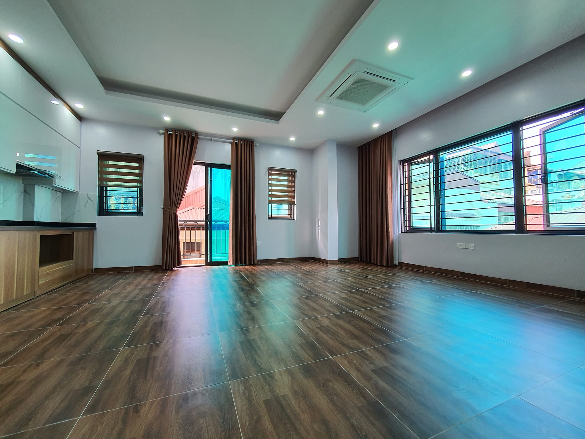 BÁN NHÀ PHỐ HỒ TÙNG MẬU GARA Ô TÔ KINH DOANH 40M 16 TỶ 5