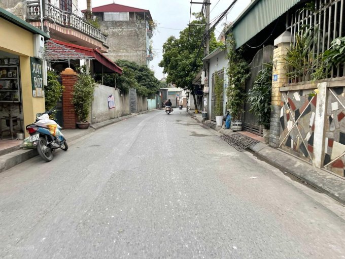 Bán đất Phúc Đồng: đầu tư chia lô, xây chung cư mini hoặc toà nhà vừa ở vừa kinh doanh.