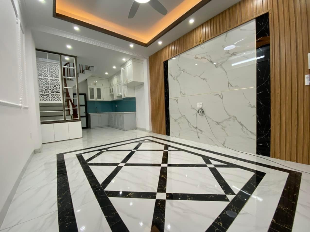 BÁN NHÀ NGÕ 146 ĐƯỜNG 19/5, VĂN QUÁN, HÀ ĐÔNG, DT 30M, 5T, MT 3.6M, GIÁ 3.65 TỶ