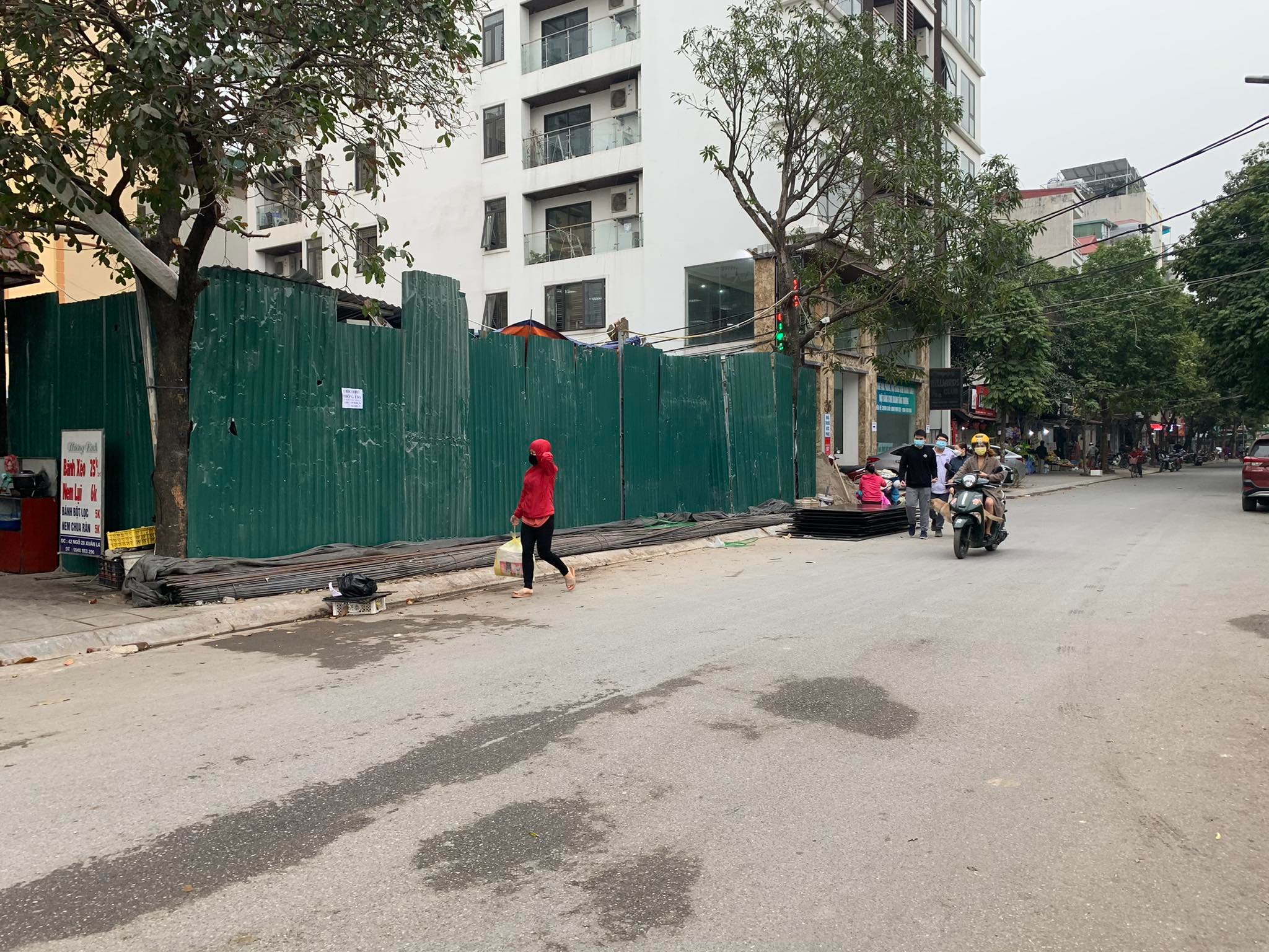 Bán mảnh đất siêu đẹp Lạc Long Quân, Tây Hồ, vị trí đắc địa, DT 360m, mt 11m, xây biệt thự, building.