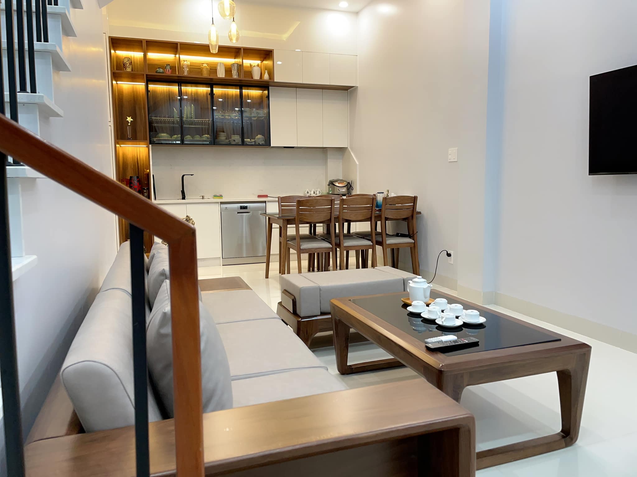 Bán nhà đẹp ngõ 102 phố Trường Chinh, Đống Đa, 36m2x5T, 5 tỷ 400