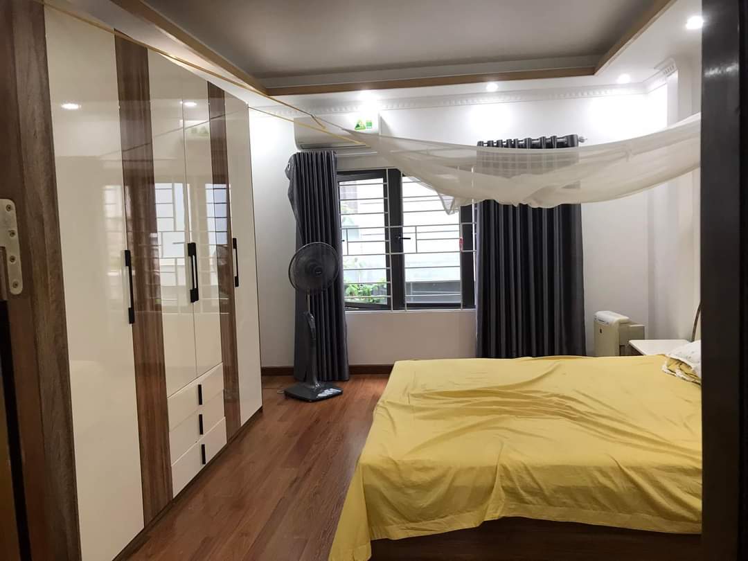 Bán nhà phân lô ô tô 299 Hoàng Mai,gara 2 ô tô, 60m2, 5 tầng, 8.9 tỷ