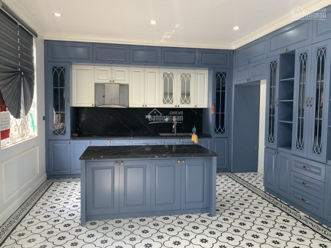 Cần bán BIỆT THỰ Trung Văn, Nam Từ Liêm (161m2) xây 4 tầng giá 16,5 tỷ lh e Hương 0965519826
