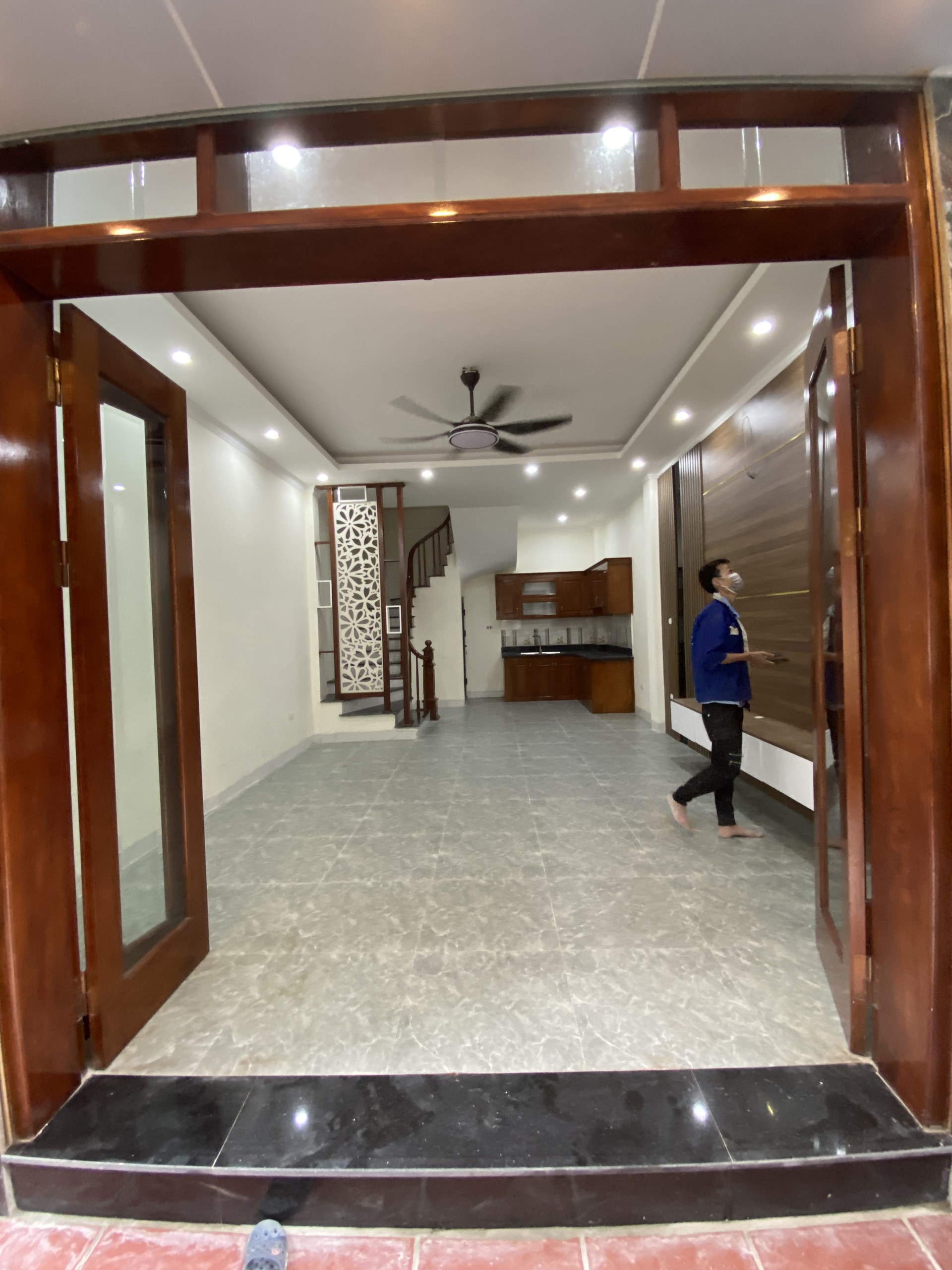 Bán nhà ngõ phố Phương Liệt Thanh Xuân Hà Nội DT 43mx5T mới full nội thất giá 4,7 tỷ