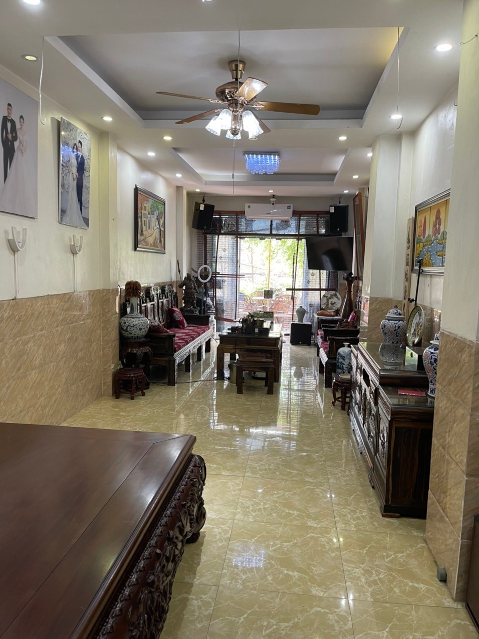 BÁN NHÀ MẶT PHỐ HÀ ĐÔNG - KINH DOANH ĐỈNH - VỈ HÈ SIÊU RỘNG - 40m2x4T - NHỈNH 11 TỶ.