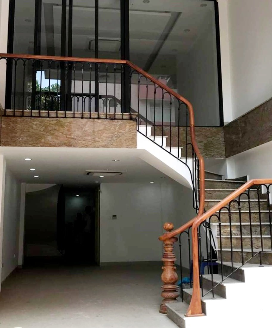 CỰC PHẨM - Building mặt phố lớn, trung tâm Cầu Giấy, nút Trần Quốc Hoàn, Phạm Tuấn Tài