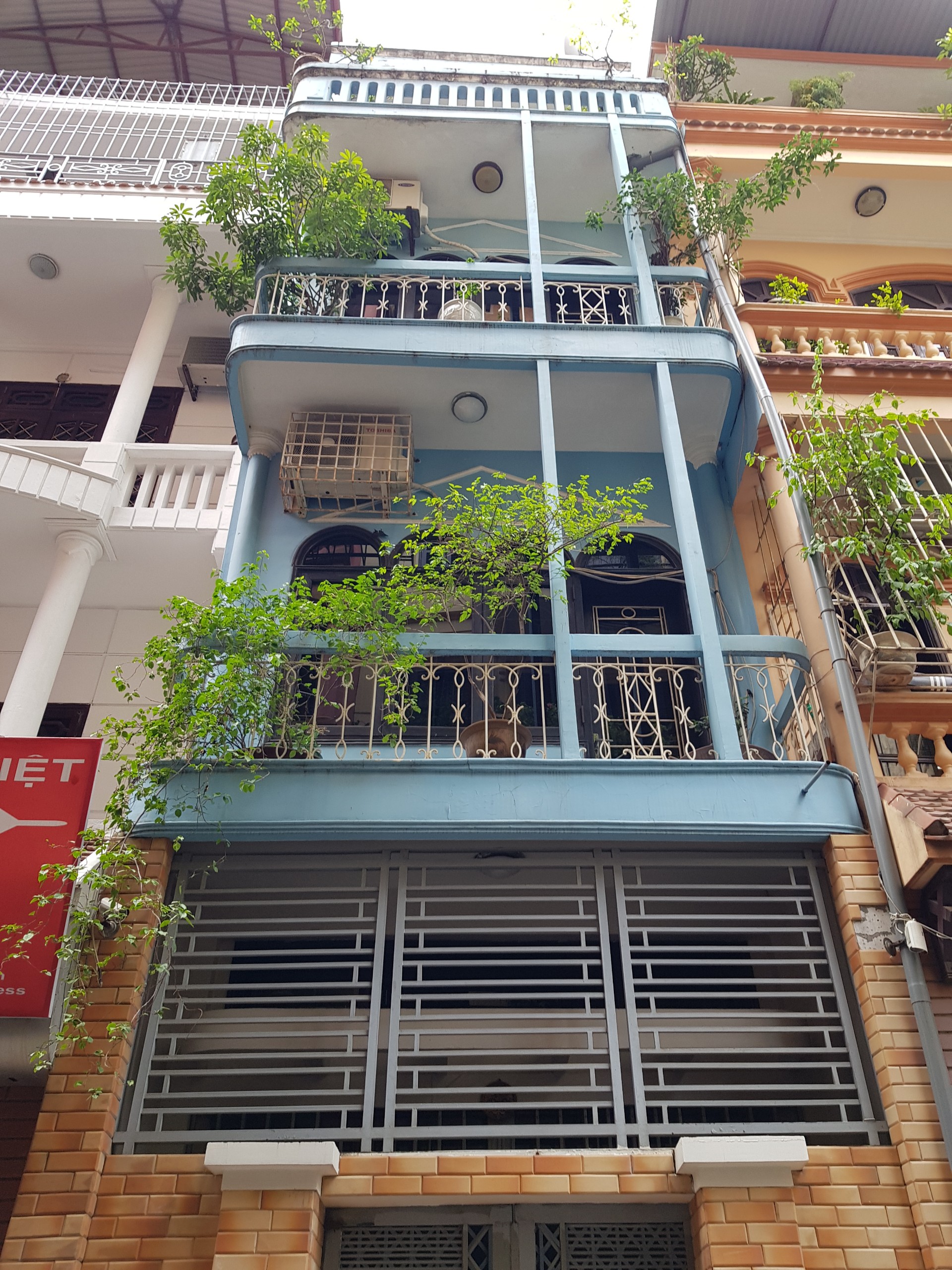 TRẦN QUỐC HOÀN - PHÂN LÔ BÀN CỜ - NGÕ THÔNG KHẮP NGẢ - THÔNG SANG PHAN VĂN TRƯỜNG