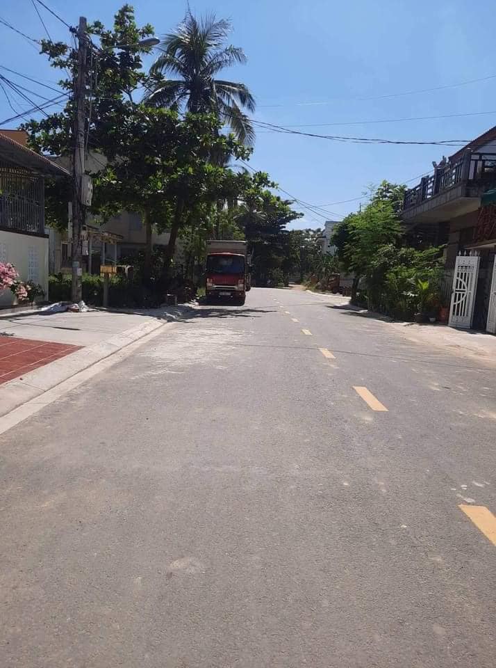 BÁN NHÀ 2 TẦNG, THIẾT KẾ HIỆN ĐẠI KĐT BẮC SÔNG HIẾU, LH: 0384356195