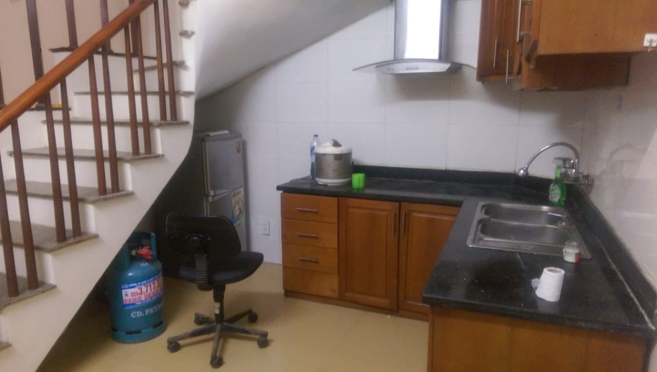 Nhà mặt phố Đồng Nhân, gần Chợ Trời, lô góc 88m2, giá 284 triệu/m2