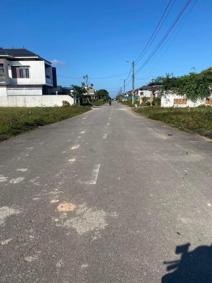 CẦN BÁN ĐẤT KDC TRẦN NGUYÊN HÃN, MT XUÂN DIỆU, DT:10x25m, GIÁ 2,6TỶ