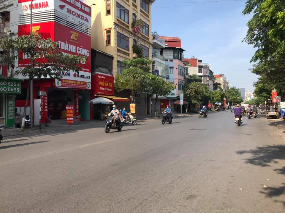 Bán nhà mặt phố Thanh Nhàn 96m2 – MT 9m, Vị trí tốt 32 tỷ